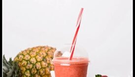 الرشفات الموسمية: تكييف عصائر الفاكهة الطازجة مع سخاء الطبيعة